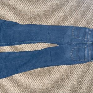 American Eagle Jeans lightly used! Size 8R